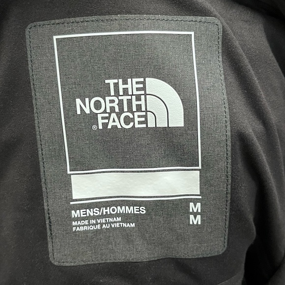 The North Face grey waterproof jacket - Picture 3 of 7
